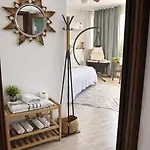Hotel Ella House Butik *