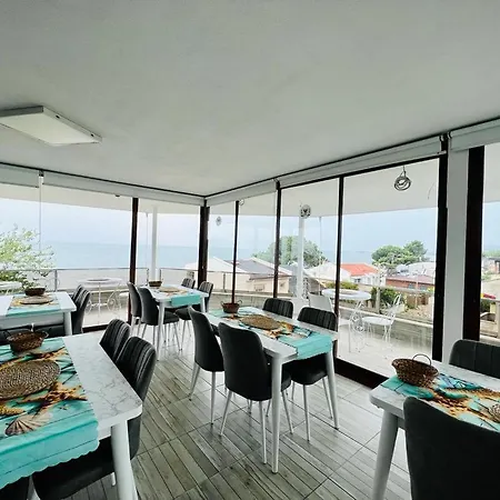 Ella House Butik Gure