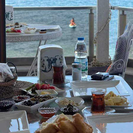 Ella House Butik Hotel